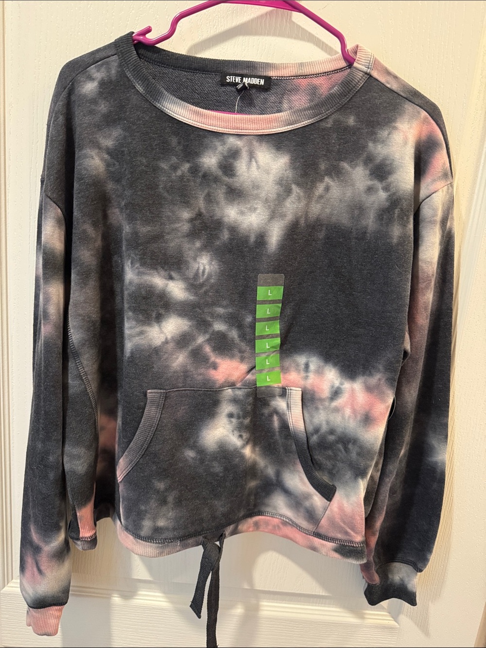 Steve Madden Black & Pink Tie-Dye Crewneck Sweatshirt with Pocket